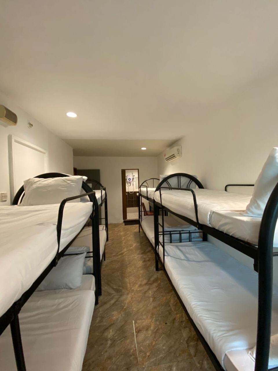 H2 Worldpackers , The Social Hotel Kota Kinabalu Bagian luar foto