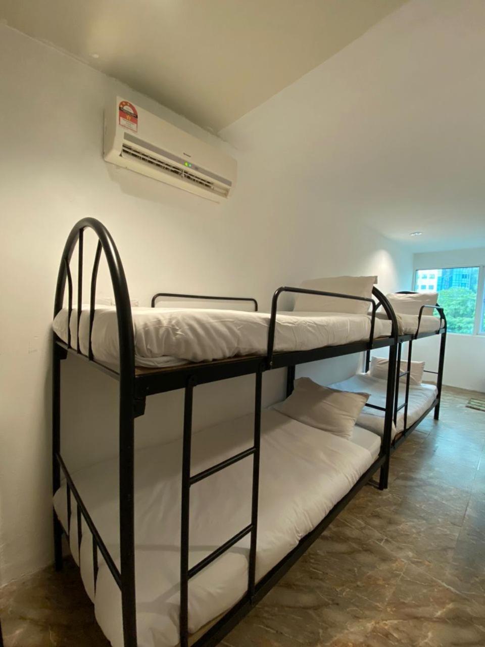 H2 Worldpackers , The Social Hotel Kota Kinabalu Bagian luar foto