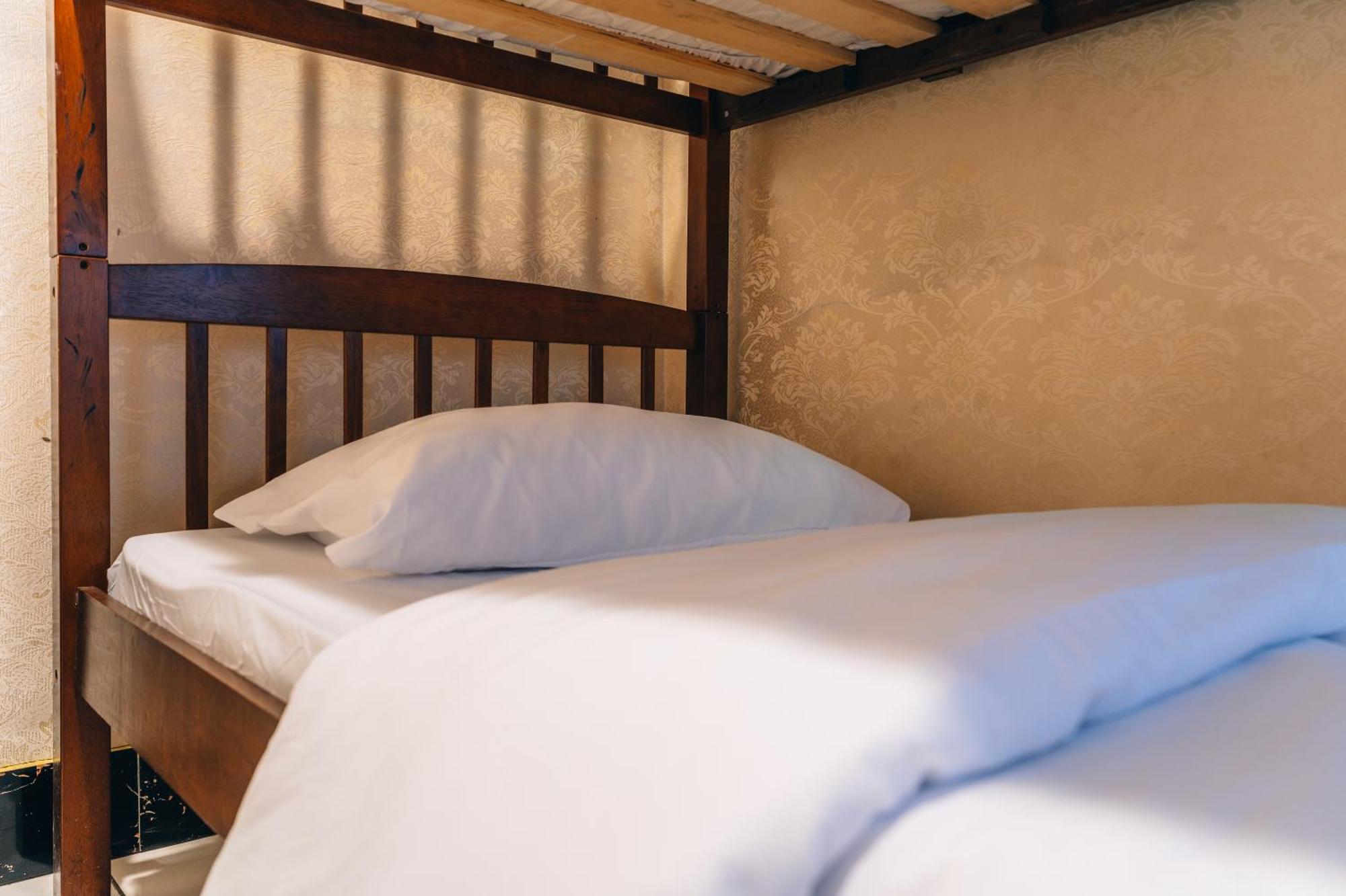 H2 Worldpackers , The Social Hotel Kota Kinabalu Bagian luar foto