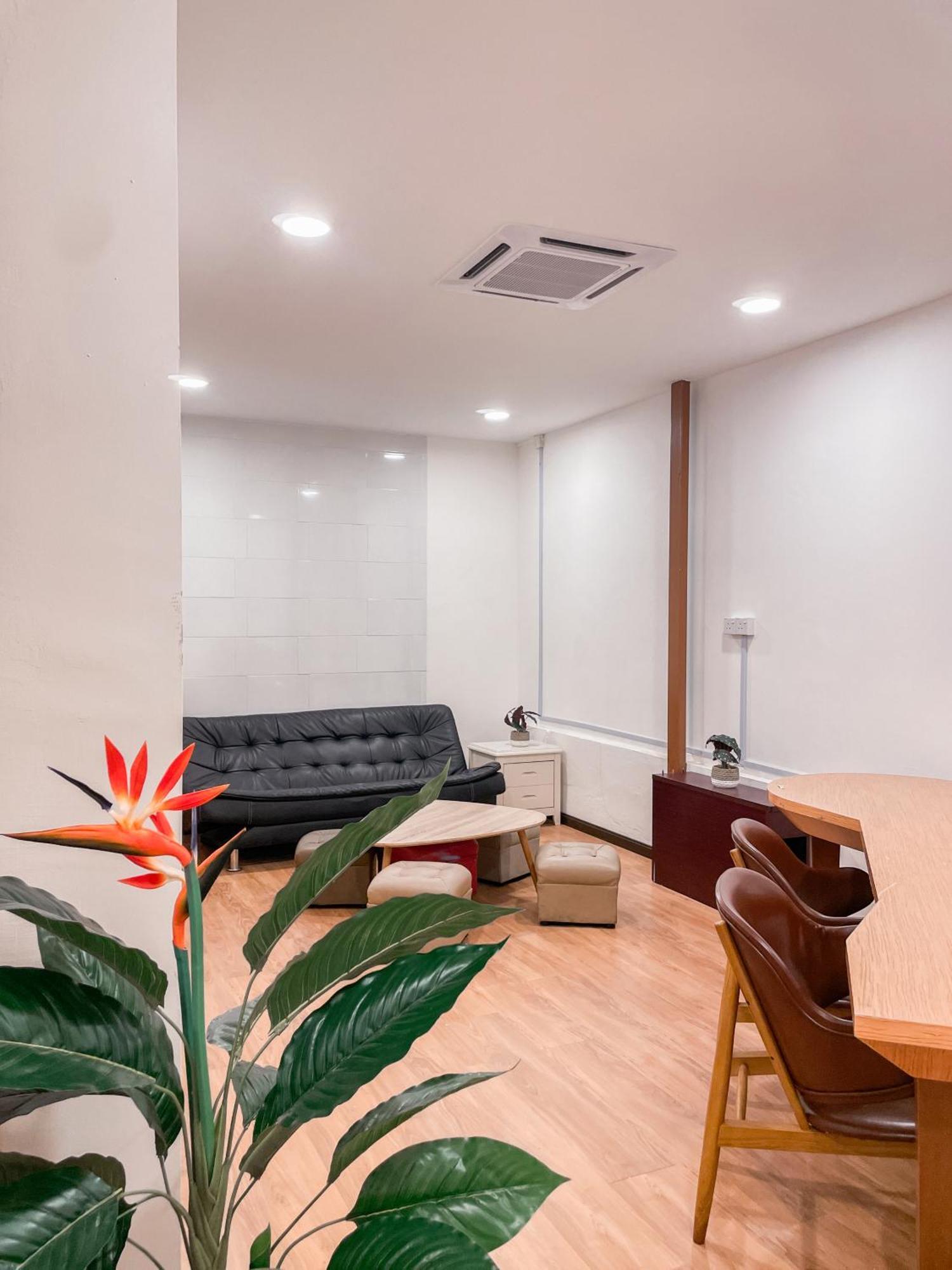 H2 Worldpackers , The Social Hotel Kota Kinabalu Bagian luar foto